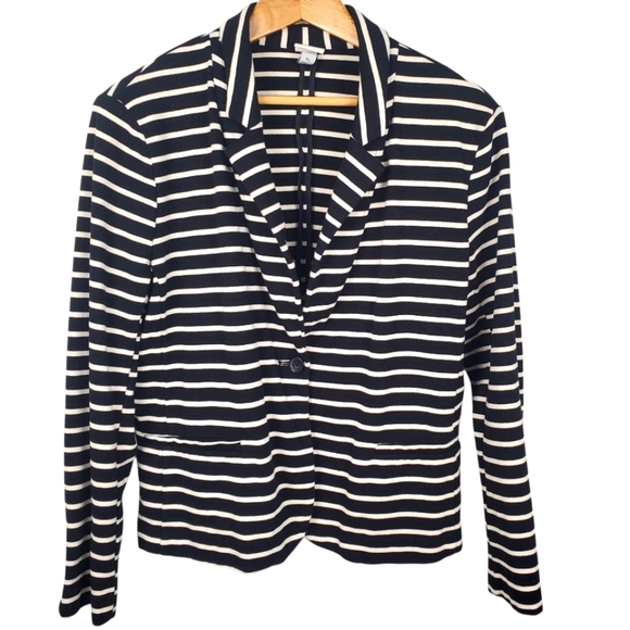 a new day Jackets & Blazers - a new day Black and White Striped Blazer. Cotton Knit. XL. A0012